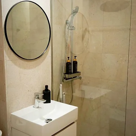 Alameda Lofts Apartment
